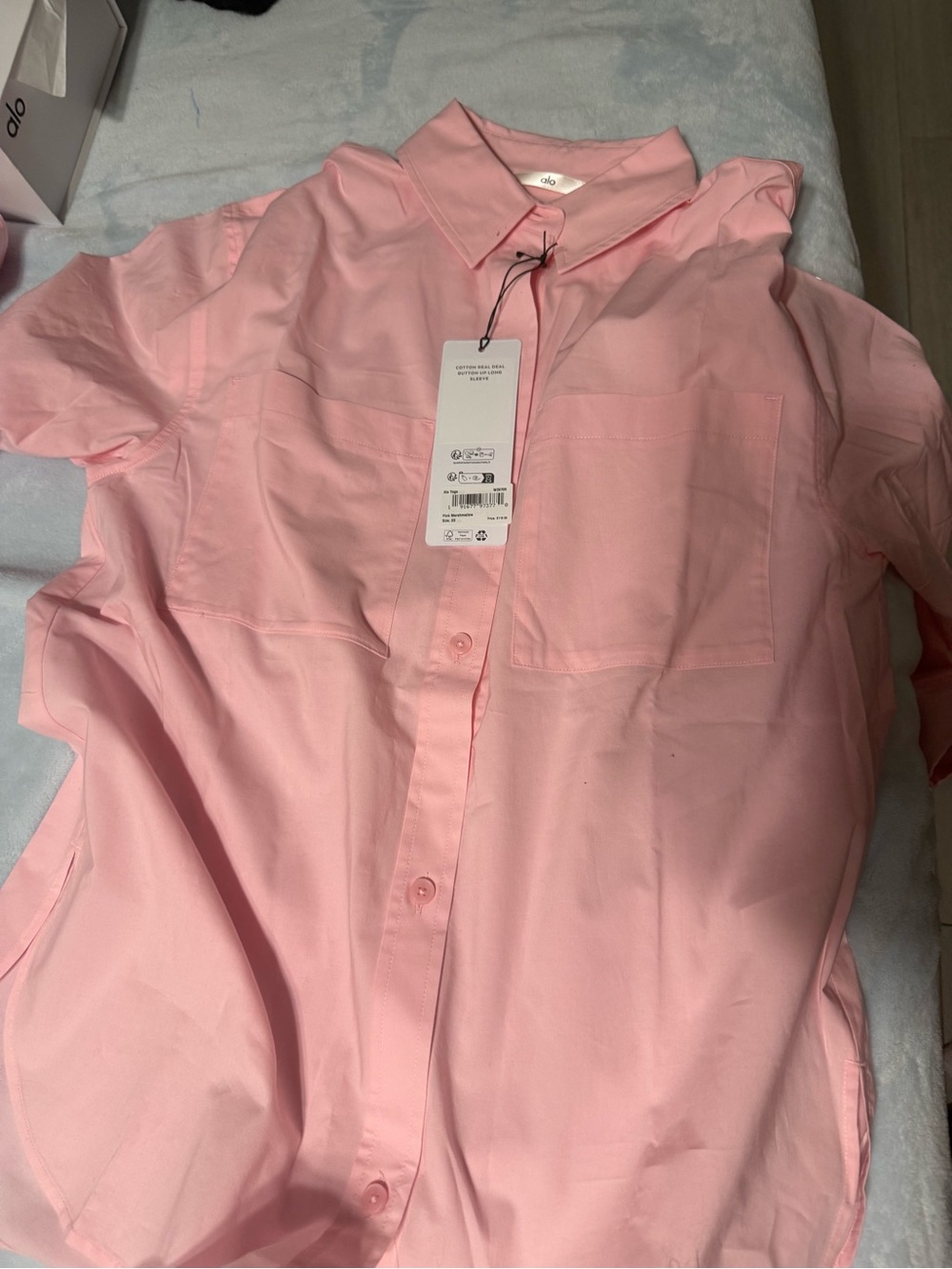 🆕🩷⚡️ALO Yoga Real Deal Cotton Button-Up Long Sleeve oversized pink marshmallow - Picture 10 of 14